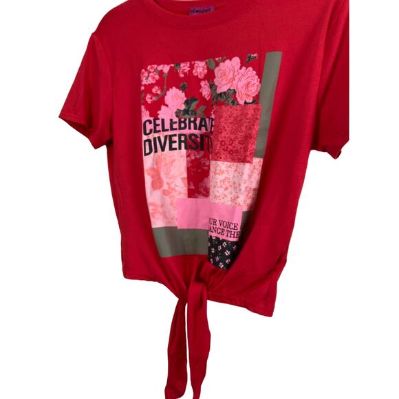 Women's Hot & Delicious Red Celebrate Diversity T-Shirt Tie in Front Large - Picture 3 of 11